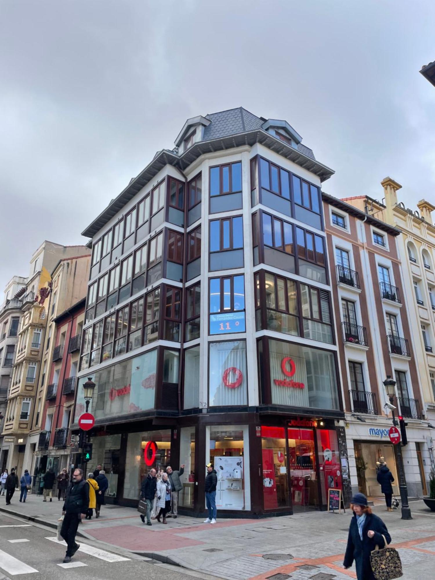 Atuaire Vivienda B Luminosa Parking Incluido En Plena Calle Comercial