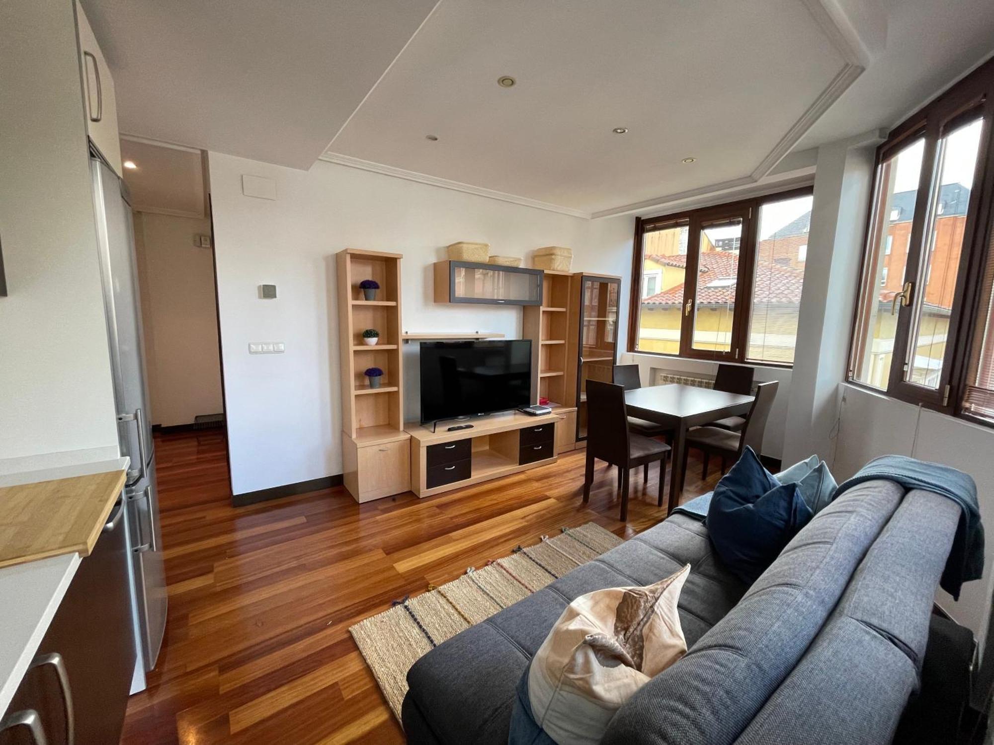 Apartament Atuaire Vivienda B Luminosa Parking Incluido En Plena Calle Comercial